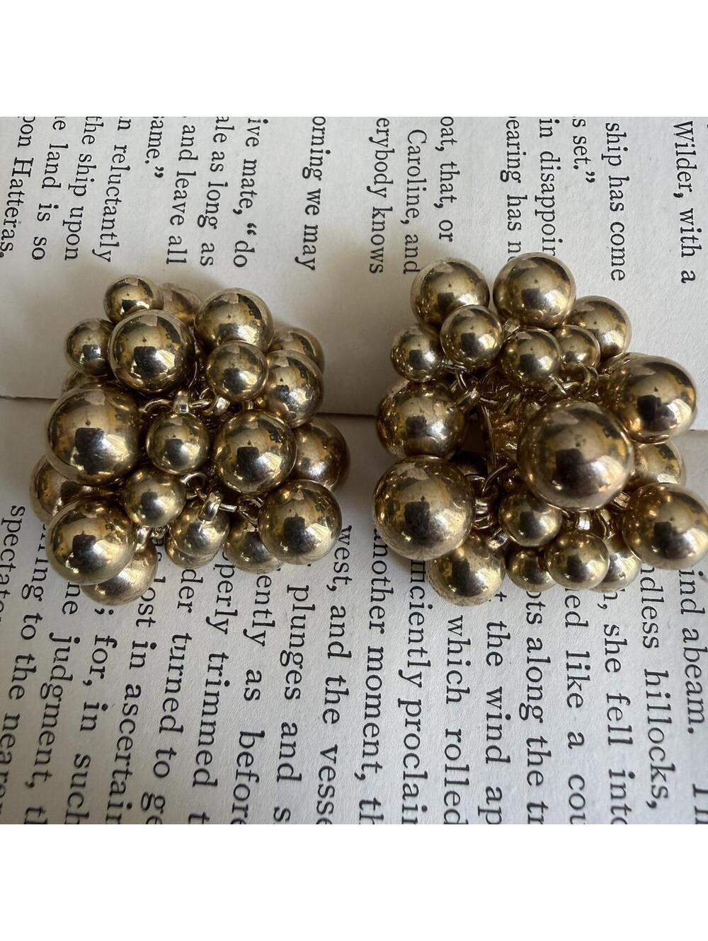 Vintage gold tone cluster statement earrings